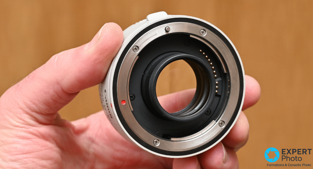 Canon EF 1.4x III fixation