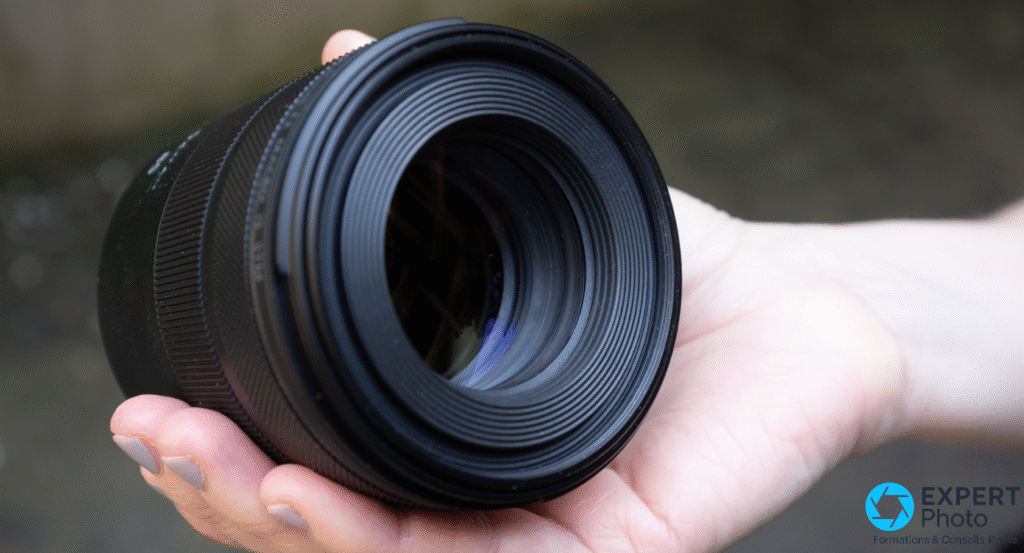 Canon RF 85mm F2 Macro IS STM caractéristiques