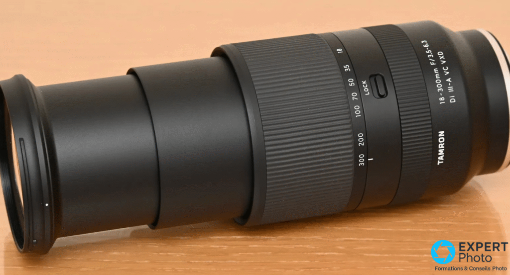 TAMRON 18-300 mm f/3.5-6.3 Di III-A VC VXD zoom
