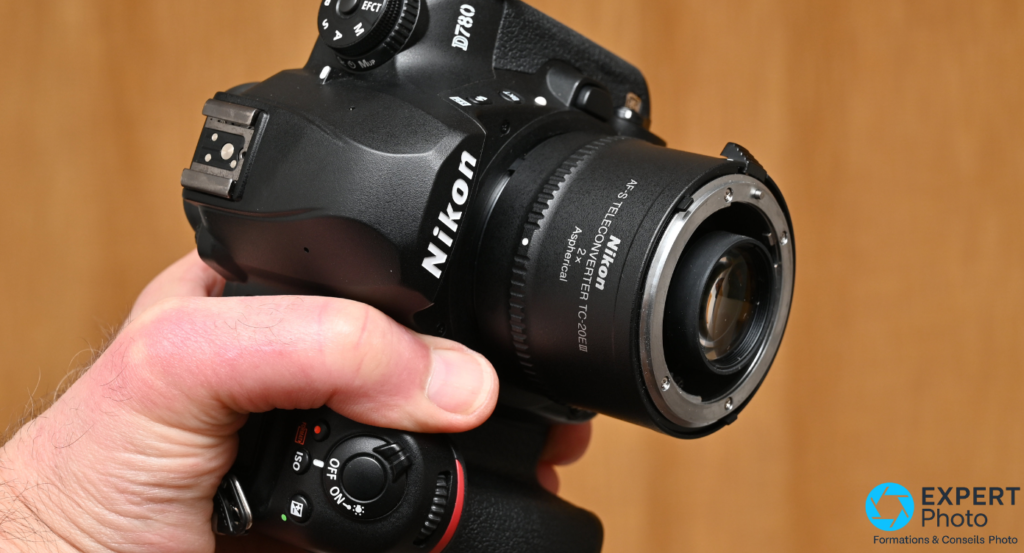 Nikon AF-S TC-20E III caractéristiques