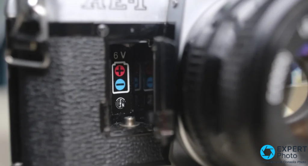 Canon AE-1 battérie