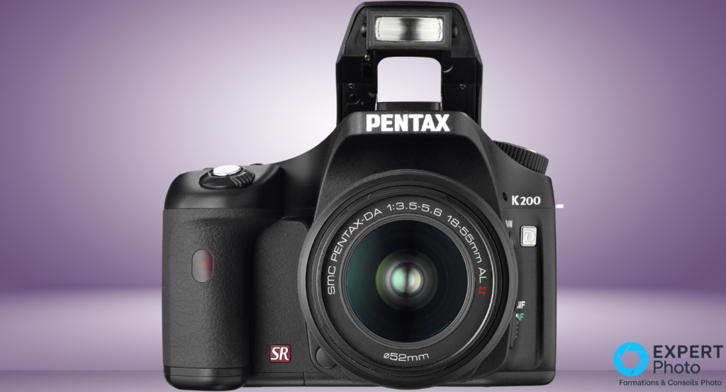 Pentax K200D flash