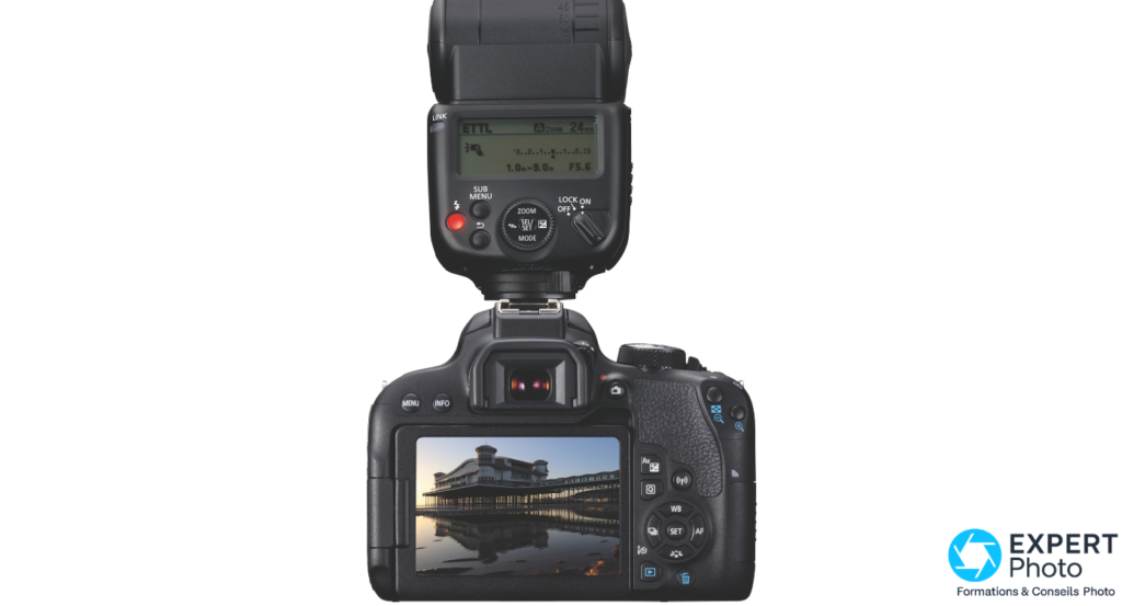 Canon EOS 800D flash