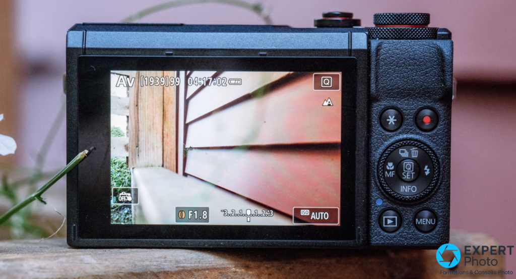 Canon G7X Mark III image