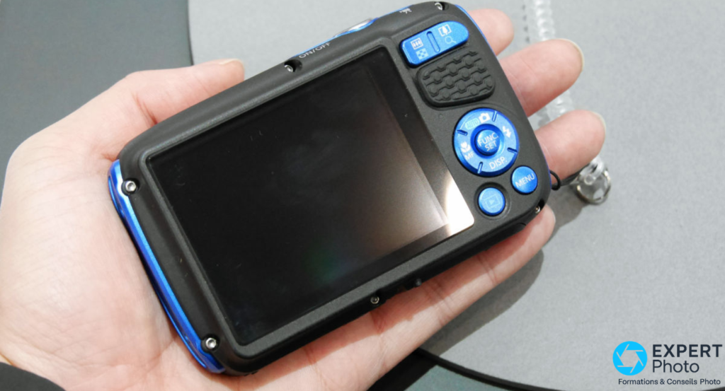 Canon PowerShot D30 écran