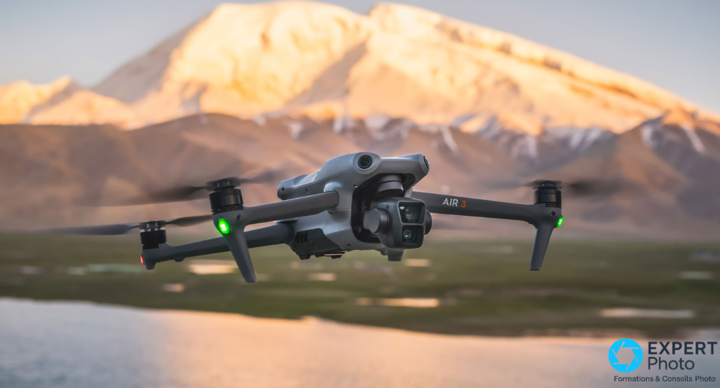 DJI Air 3 survol
