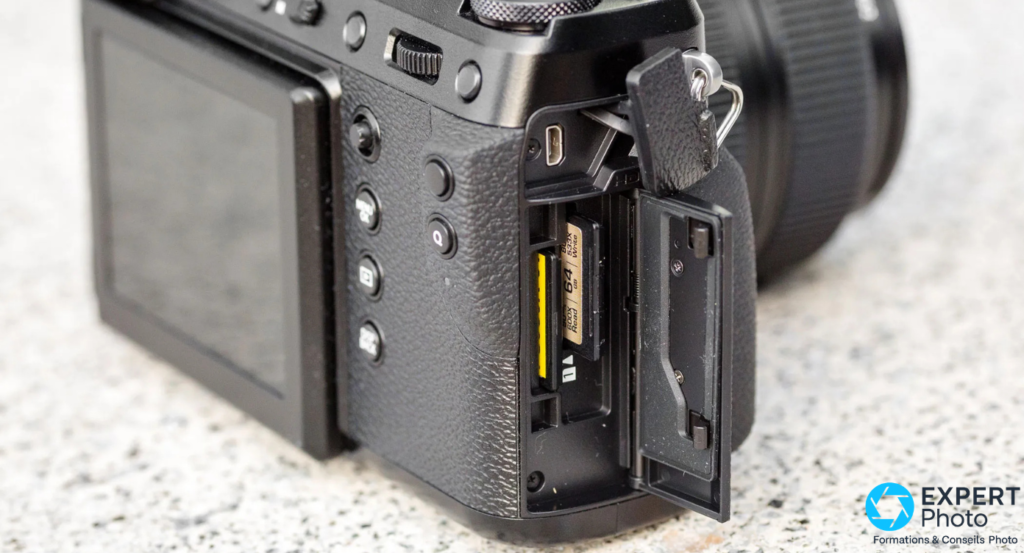 Fujifilm GFX 50R stockage