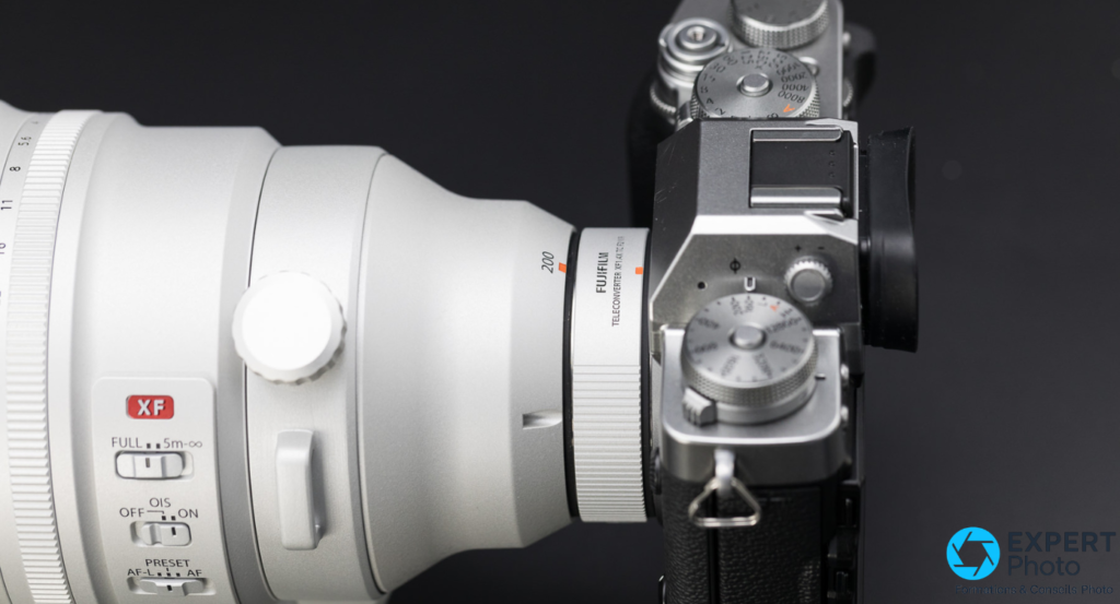 Fujifilm XF 200mm F2 R LM OIS WR