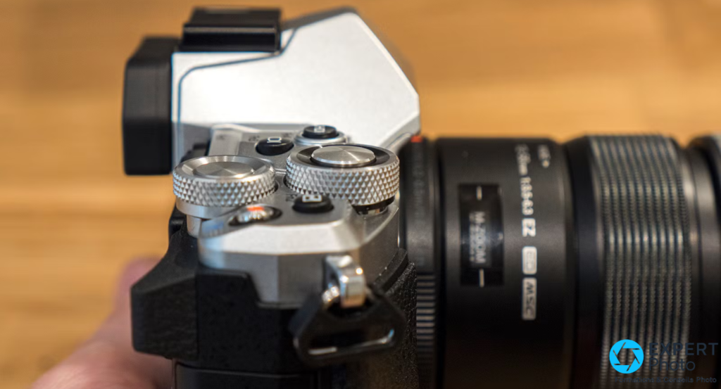 OM-D E-M5 II caractéristiques