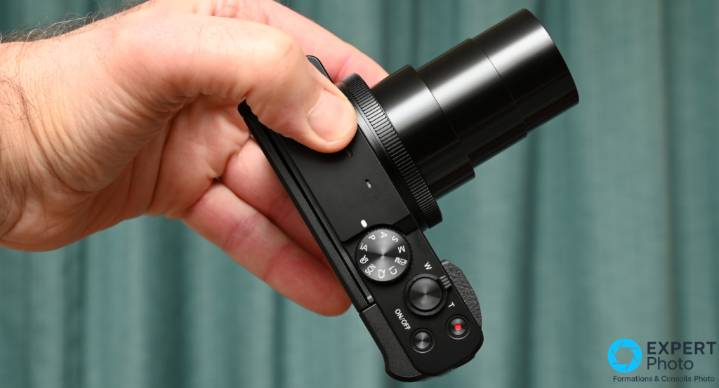 Panasonic Lumix TZ99 zoom