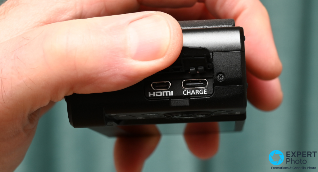 Panasonic Lumix TZ99 ports