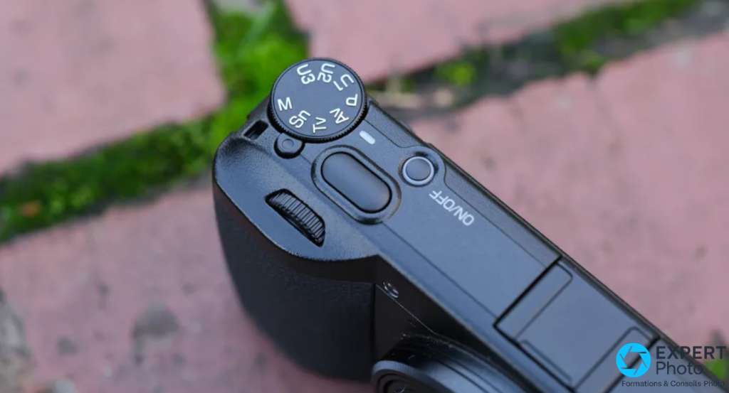 Ricoh GR IV design