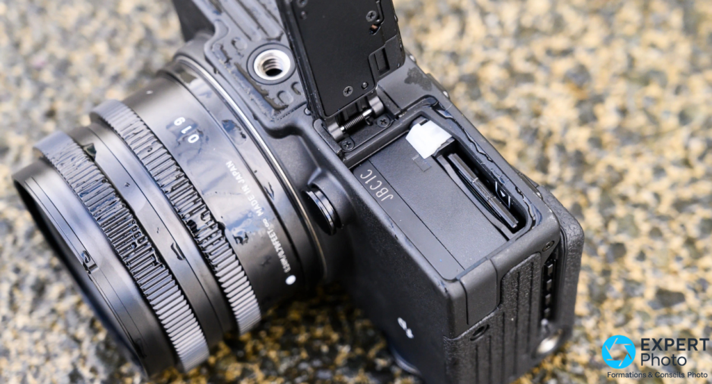 Menu SHOOT du Sigma fp — réglages exposition, sensibilité ISO, mode de mesure, mode de prise de vue et bracketing