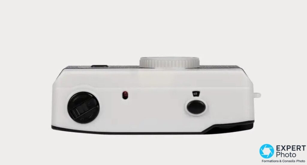 Ilford Sprite 35-II vu de dessus avec ses molettes et son déclencheur 