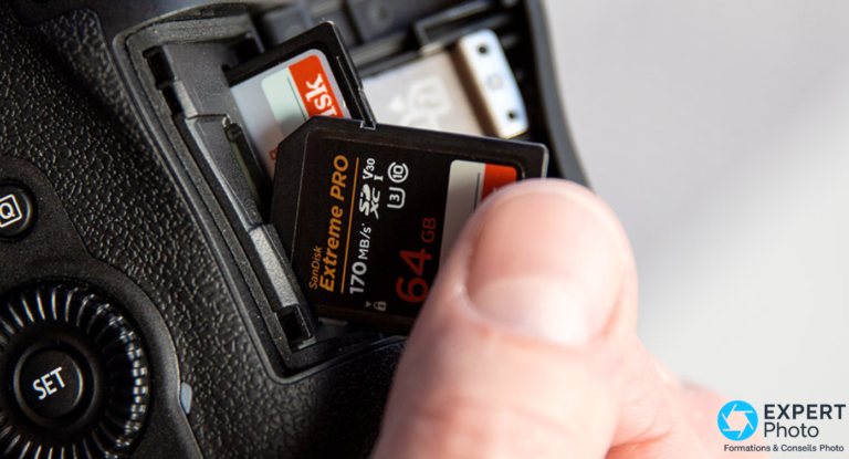 Appareil photo avec double carte mémoire : choisir selon votre niveau de risque Appareil photo avec double carte mémoire
